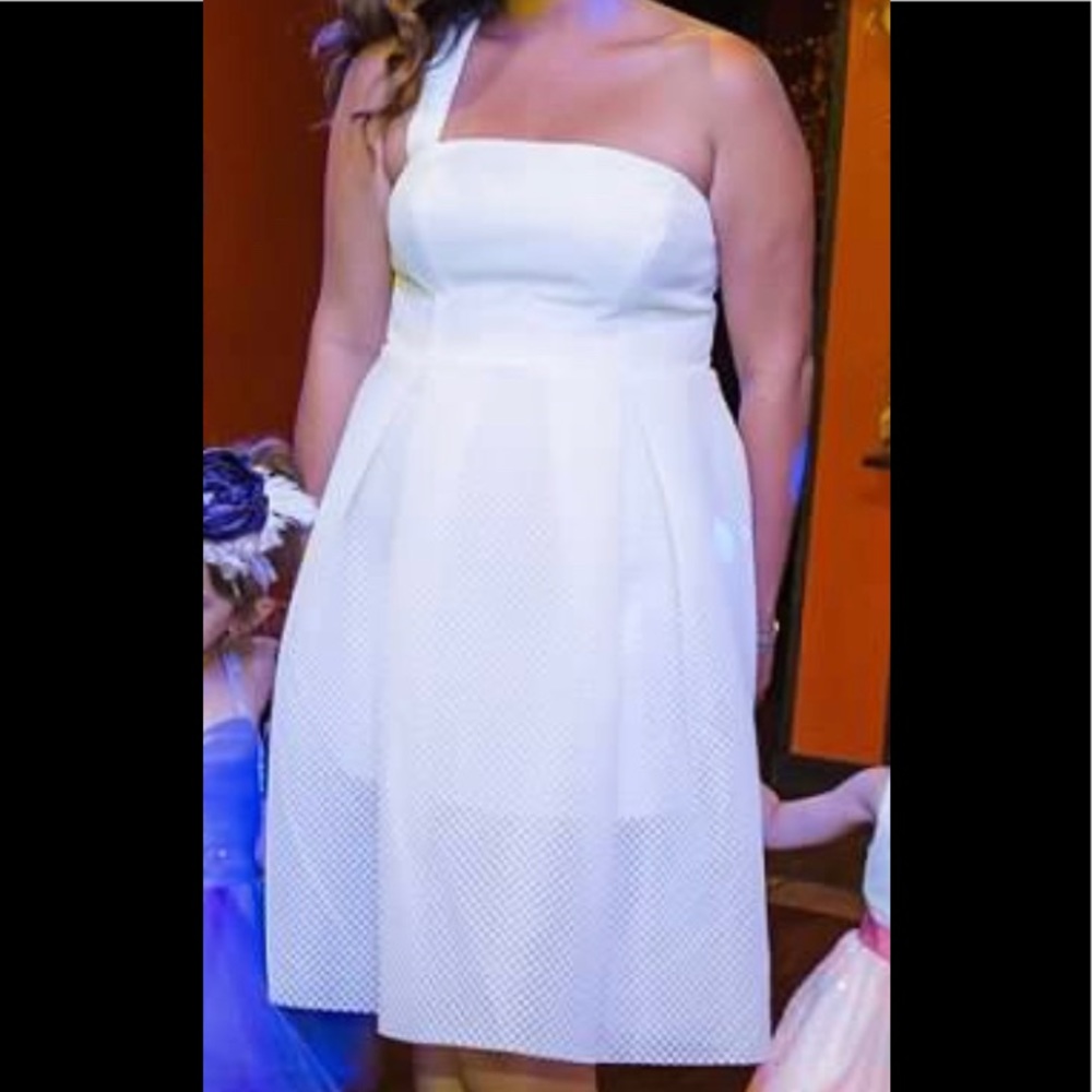 Gorgeous midi length dress